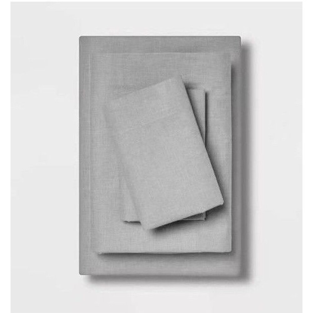 Queen Easy Care Solid Sheet Set Light Gray – Room Essentials™